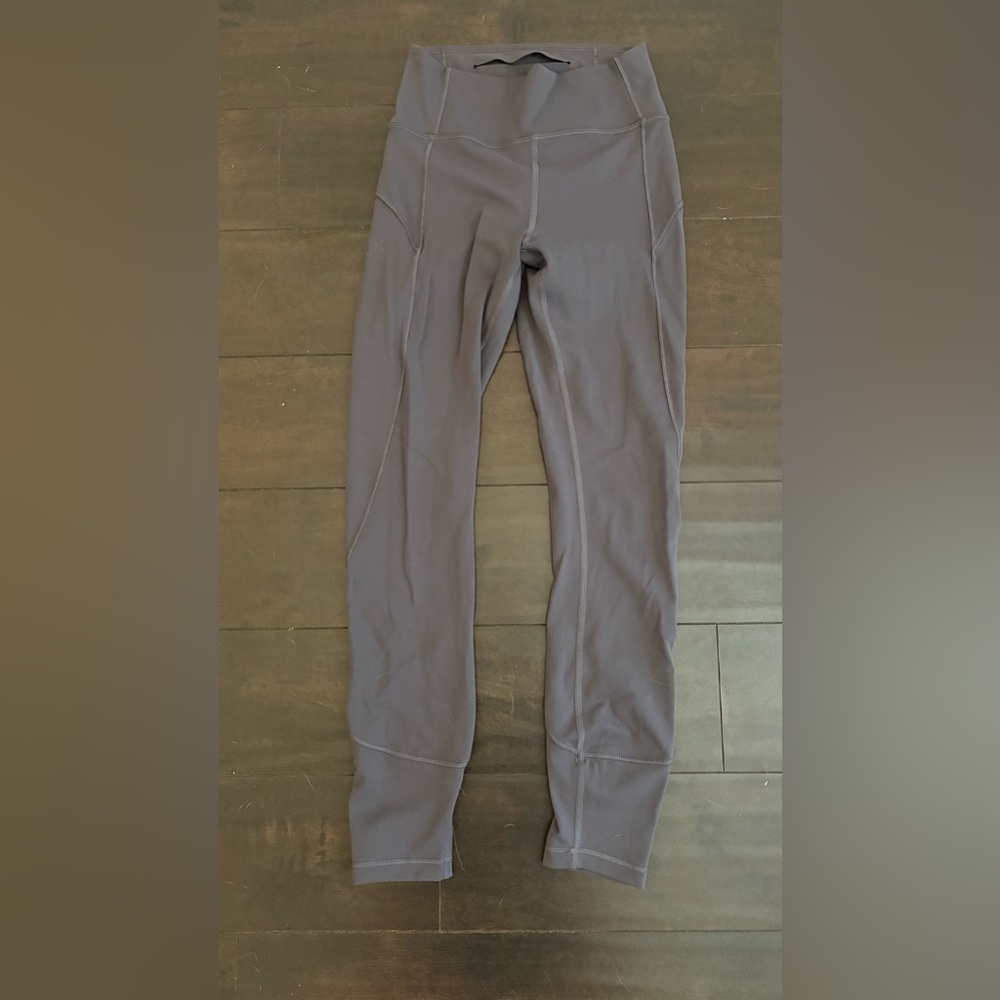 Lululemon Gray 25” Leggings size 4